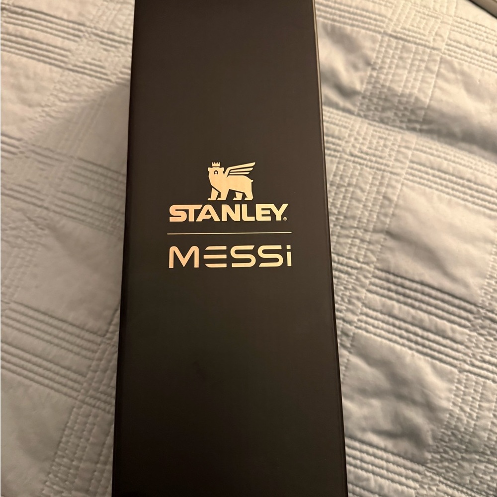 Messi X Stanley Mate System